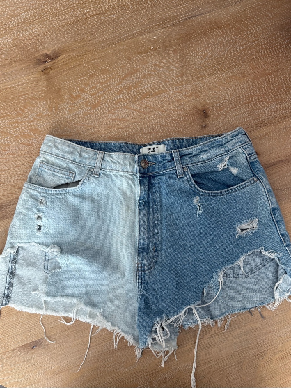 Forever 21 Two Tone Distressed Denim Cutoff Shorts Size 30